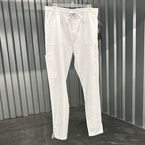 NWT Scrubaid Stylish White Cargo Nursing Medical scrubs Pants Tapered Jogger L